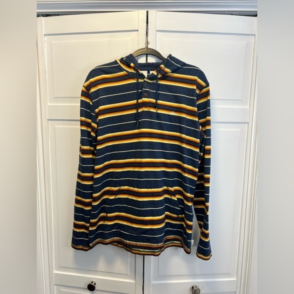 Quicksilver Last Chance Striped Long Sleeve Tee With Hoodie Size Men’s XL